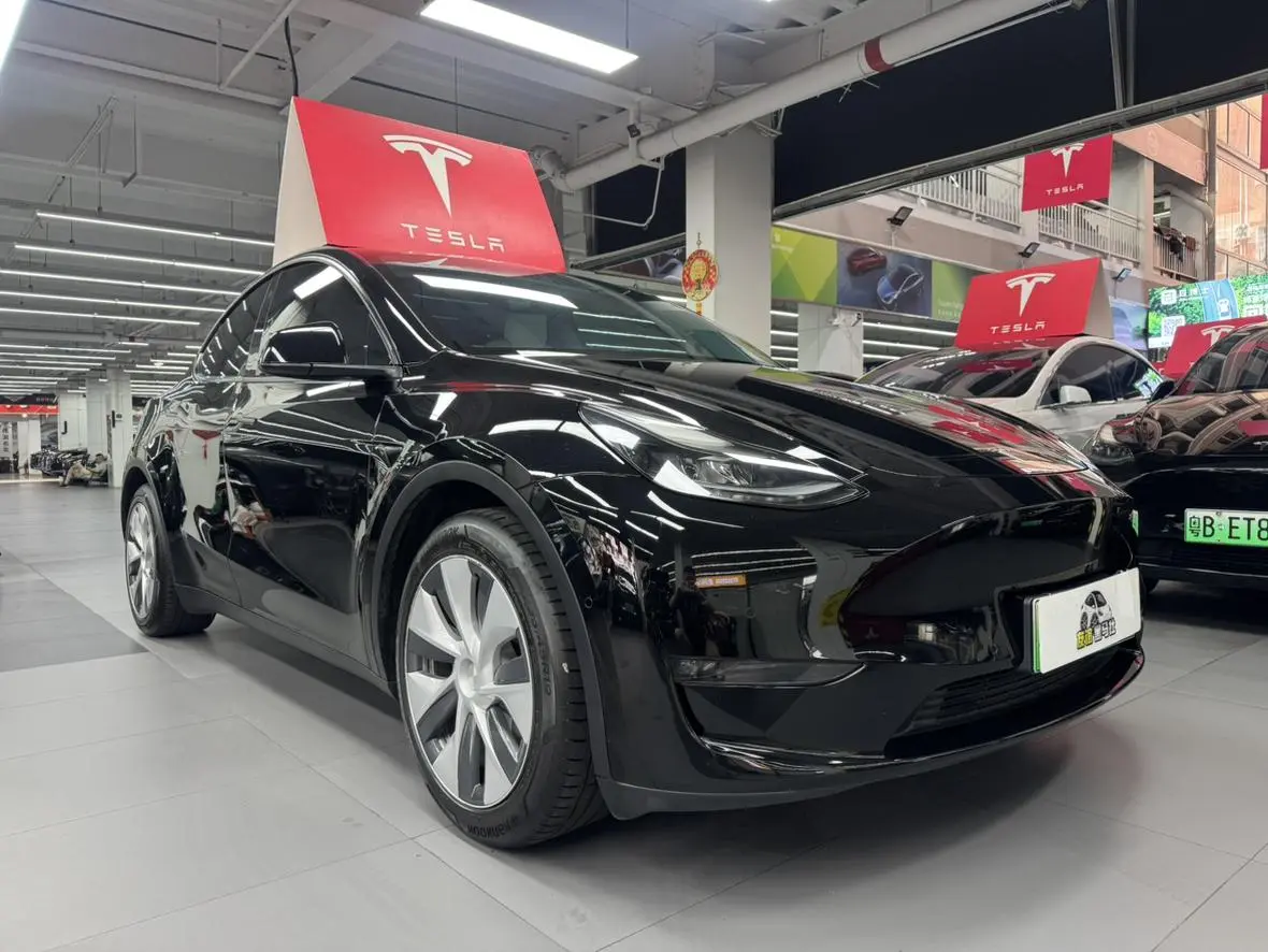 Tesla Model Y Standard battery life, rear-wheel drive version
