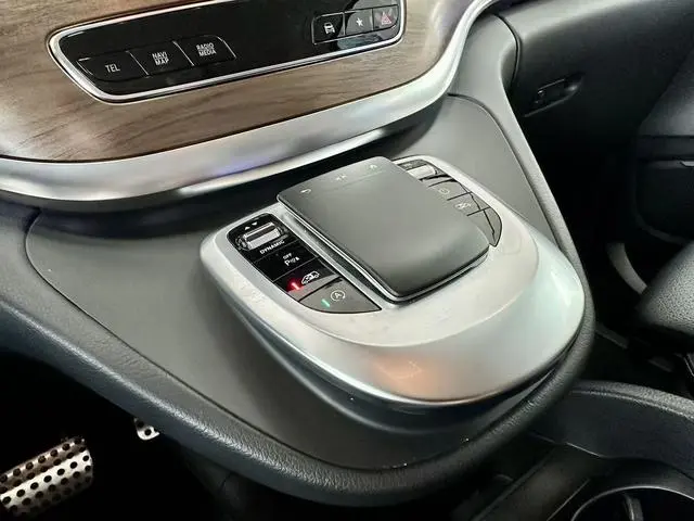 Mercedes-Benz Mercedes-Benz V-class V 260 Premium Edition
