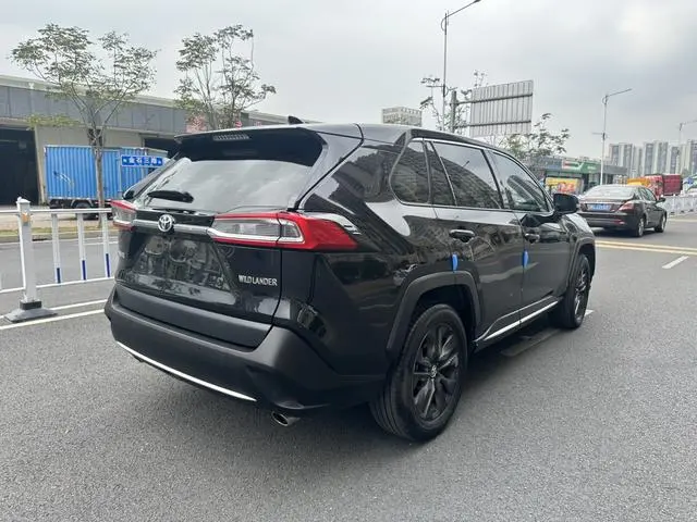 TOYOTA Wilanda 2.0L two-wheel drive luxury PLUS edition
