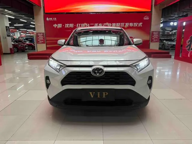 TOYOTA RAV4 Rongfang 2.0L CVT two-wheel drive urban edition