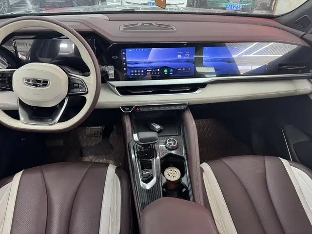 Geely Xingyue L 2.0TD DCT EVO two-wheel drive luxury