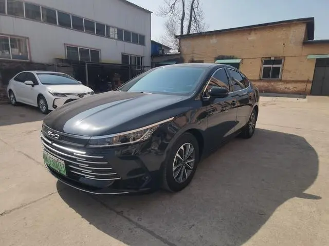 BYD Destroyer 05 Honor Edition DM-i 55KM Luxury