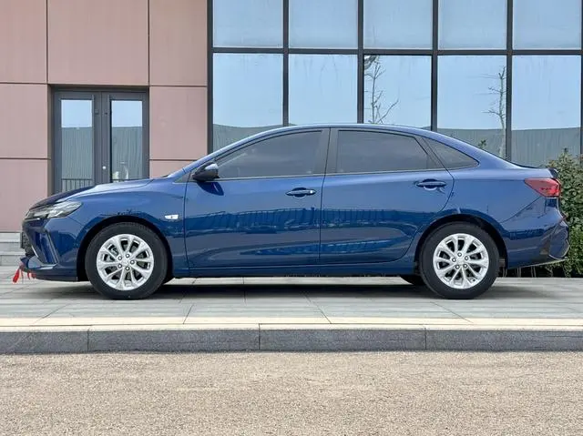 Chevrolet Cruze 1.5L Dual Clutch Enjoy Edition