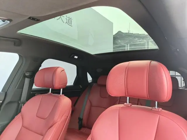 AITO Ask the world M5 Extended range Max RS four-wheel drive high-end smart driving version