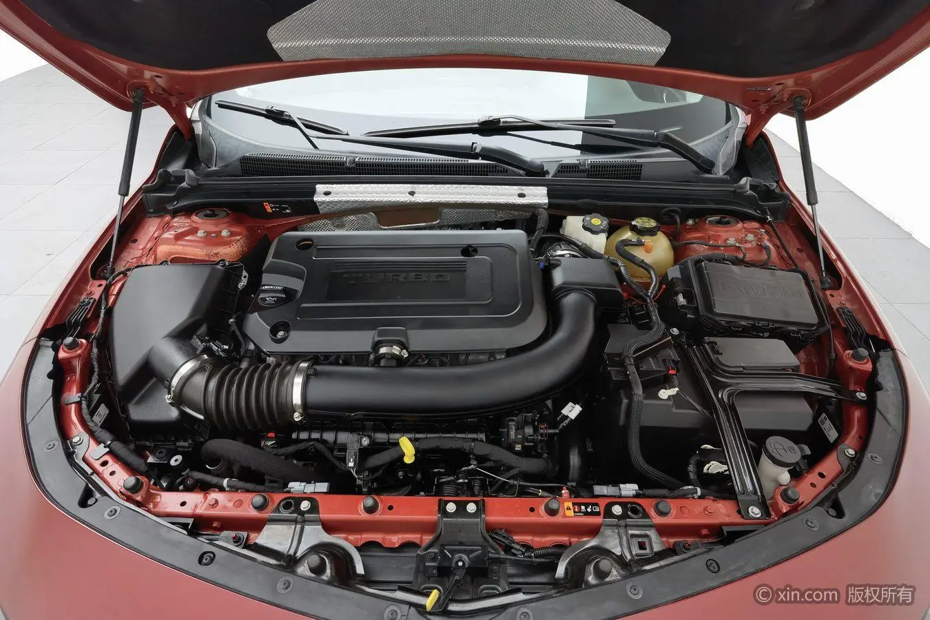 Chevrolet Mai Ruibao XL Redline 550T automatic sharp version