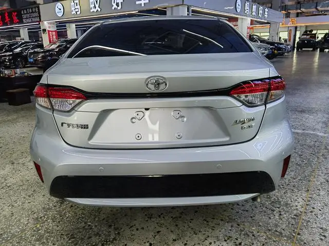 TOYOTA Lei Ling 185T CVT Deluxe Edition