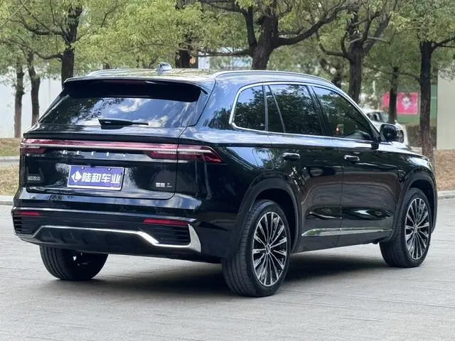 Geely Xingyue L 2.0TD high-power automatic two-wheel drive Dongfang Yao Lanxing version