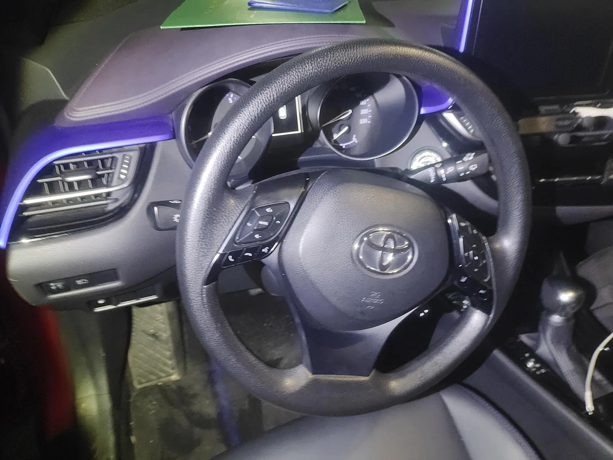 TOYOTA Toyota C-HR 2.0L Leading version