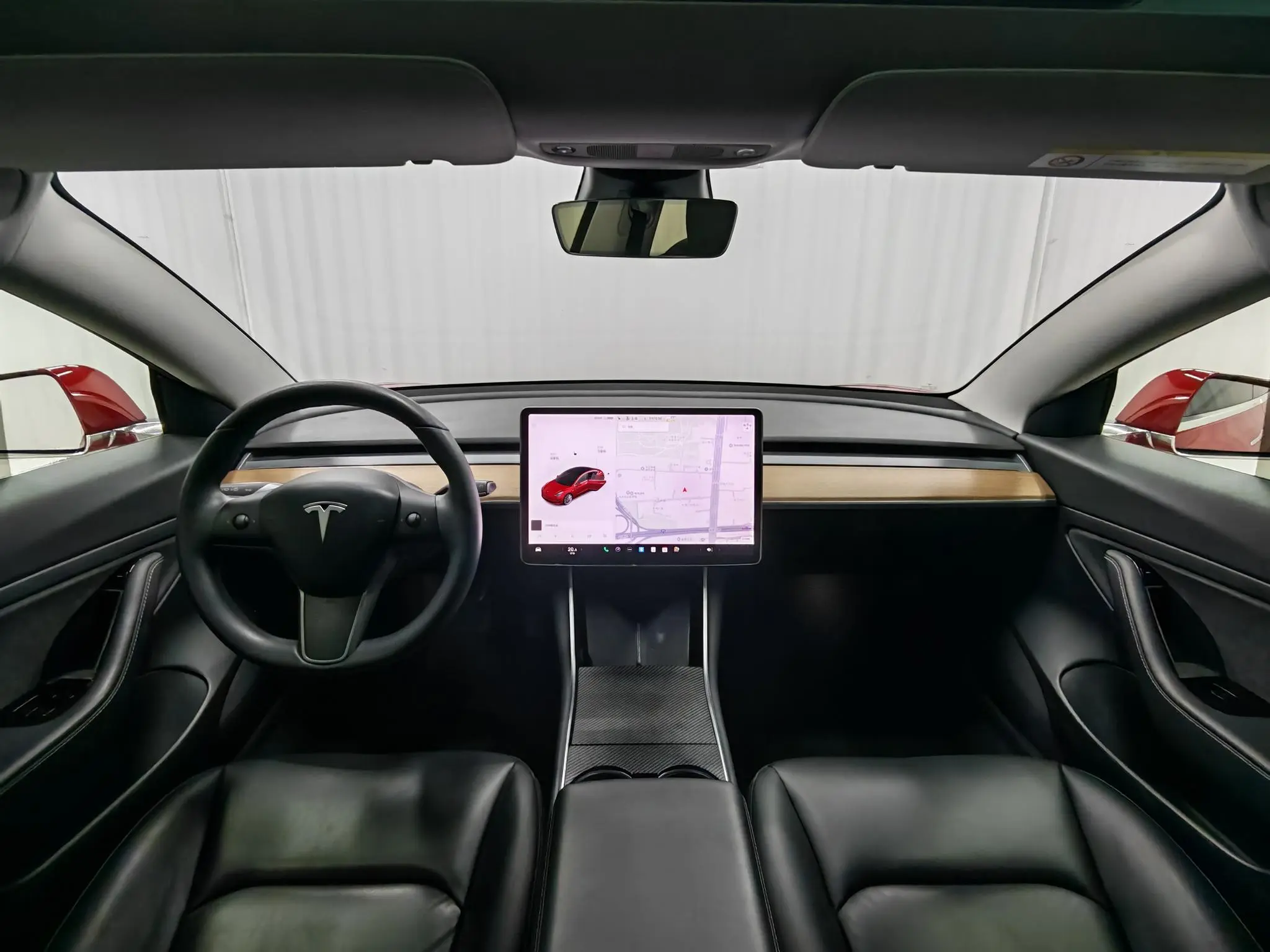 Tesla Model 3 Facelift, long battery life, rear-wheel drive version