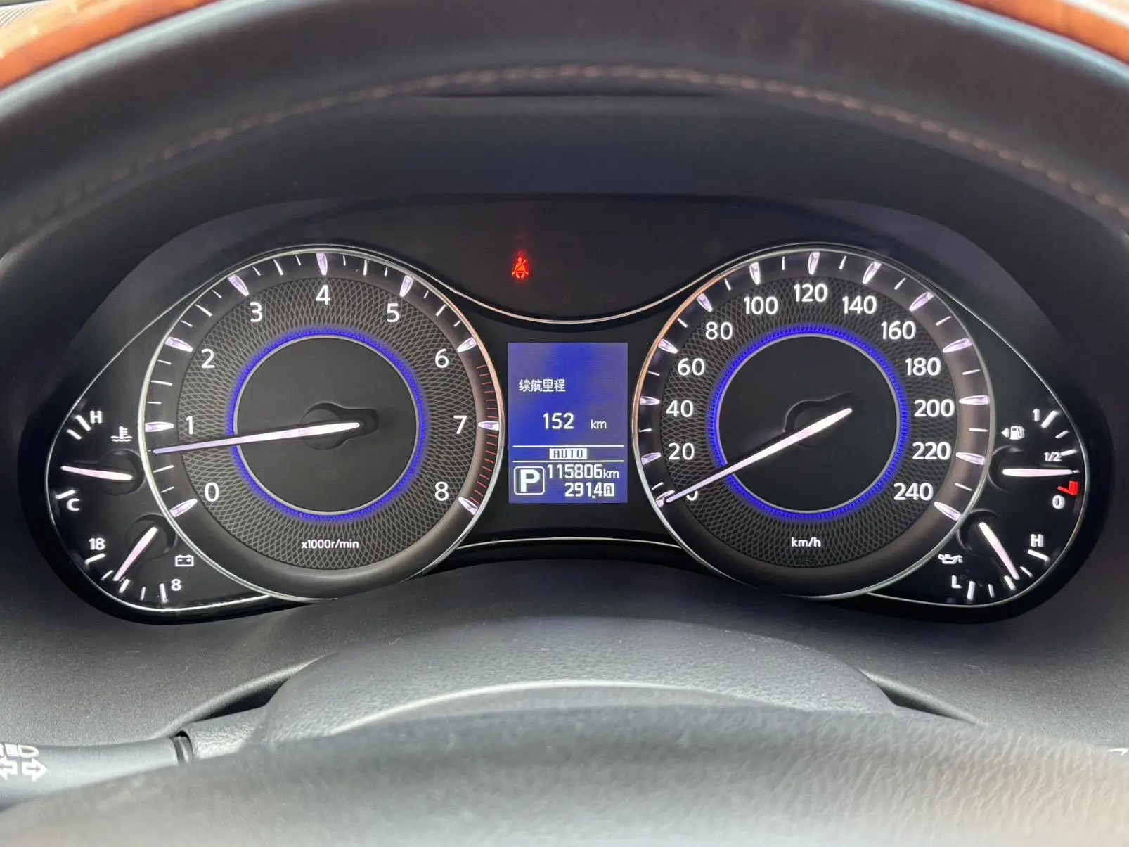 Infiniti Infiniti QX80 5.6L 4WD