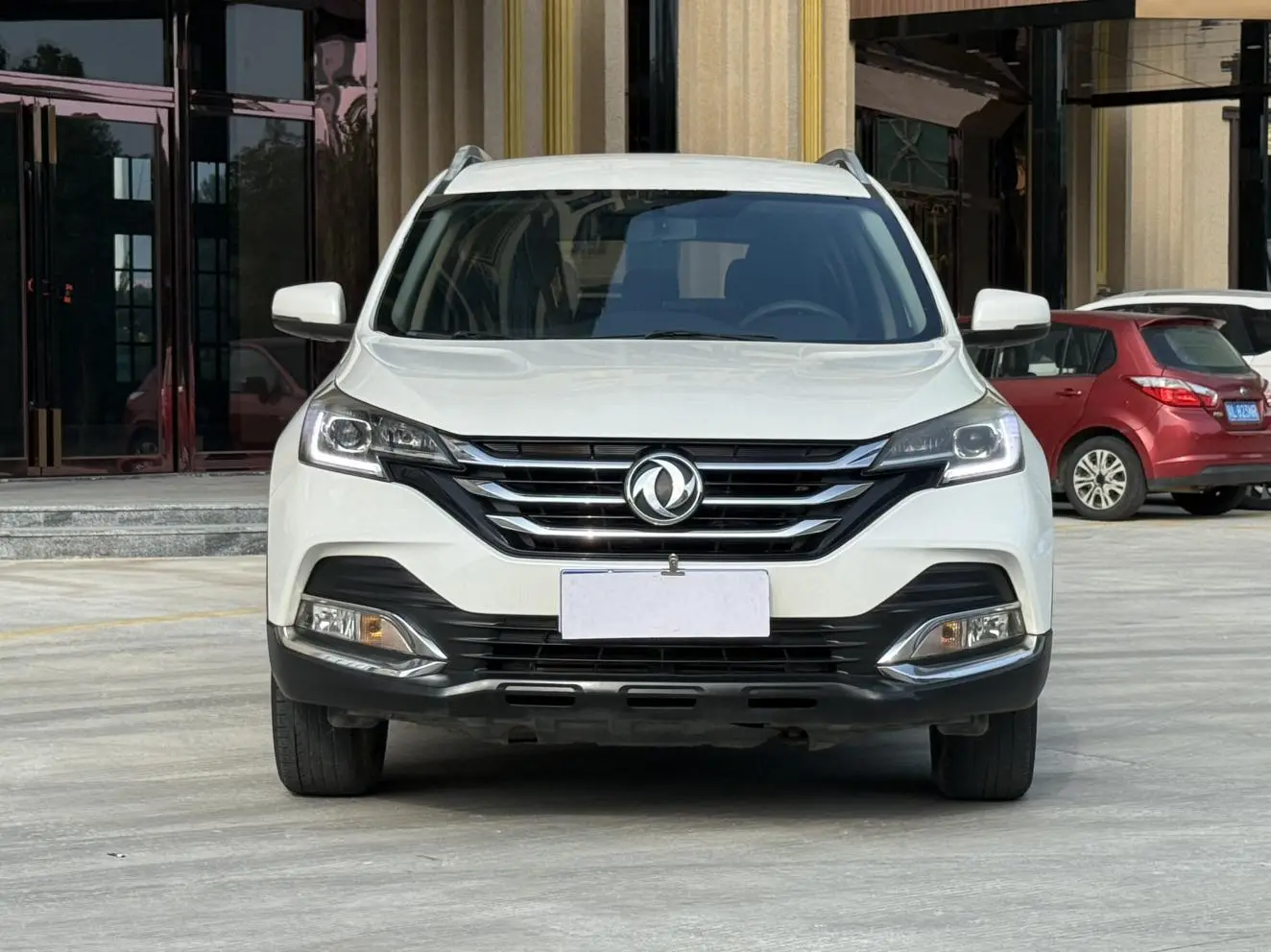 Dongfeng Fengshen Dongfeng Fengshen AX7 Classic 1.6T automatic elite type