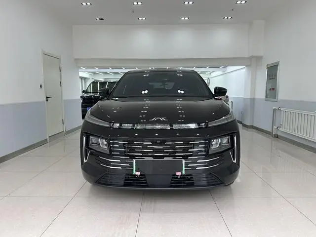 Jianghuai Yiwei JAC QX PHEV 120km Jinxiang Edition