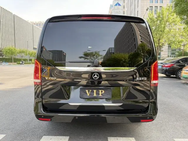 Mercedes-Benz Mercedes-Benz V-class V 260 Pilot Edition