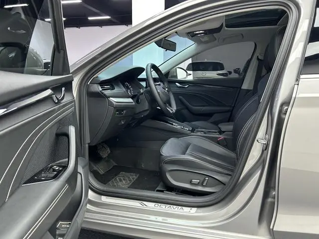 Skoda Octavia PRO ZI280 DSG Performance Edition