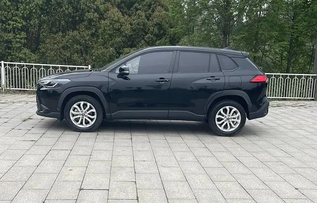 TOYOTA Fenglanda 2.0L CVT Leading Version