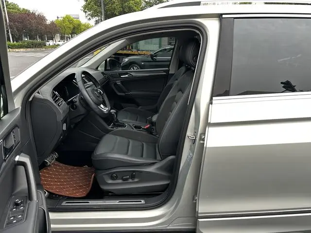 Volkswagen Tiguan L 330TSI automatic two-wheel drive R-Line Premium edition