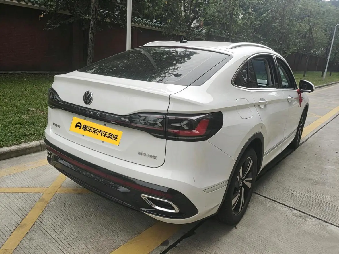 Volkswagen Tiguan X Facelifted 330TSI two-wheel drive premium edition