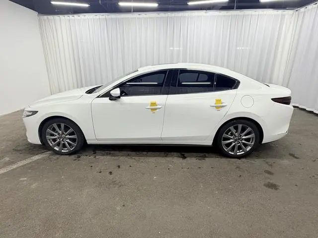 Mazda Mazda 3 Angkesaila 2.0L automatic quality elegant version