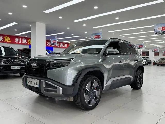 FANG CHENG BAO Titanium 3 501KM four-wheel drive Ultra version