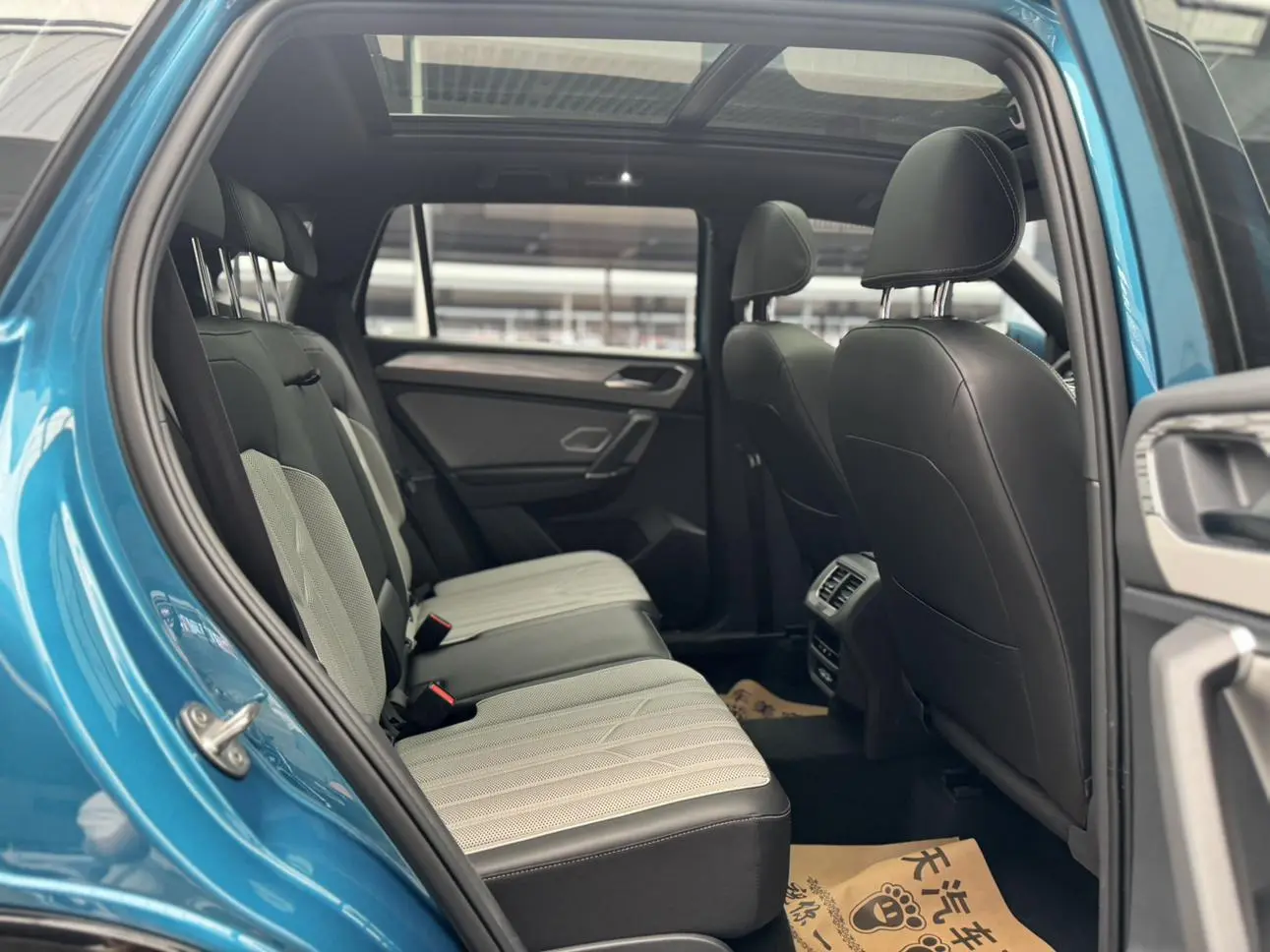 Volkswagen Tanyue Facelift 380TSI four-wheel drive R-Line Pro smart edition