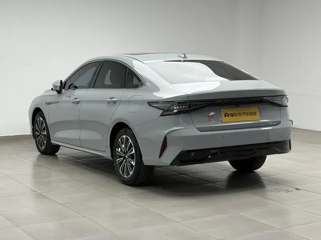 Chery Fengyun Fengyun A8 127 Yufeng Edition