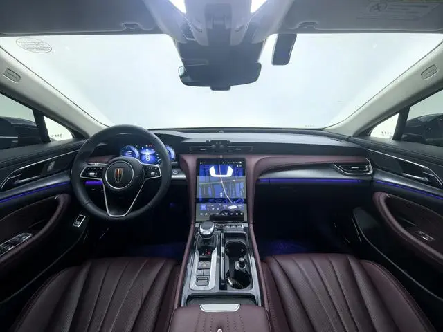 Hongqi Hongqi H5 2.0T Automatic Zhilian Qichang Version