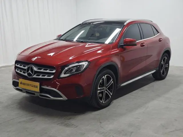 Mercedes-Benz Mercedes-Benz GLA GLA 200 fashion type