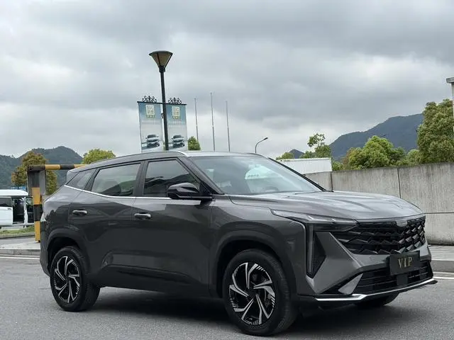 Geely Boyue 1.5TD Longteng Edition