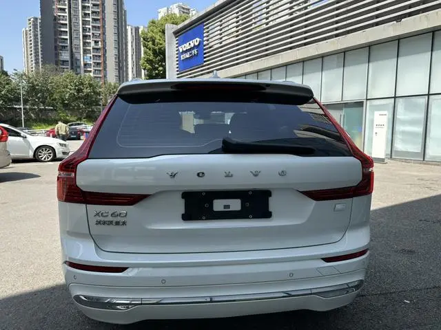 Volvo Volvo XC60 PHEV T8 four-wheel drive long battery life Zhiyuan Deluxe Edition