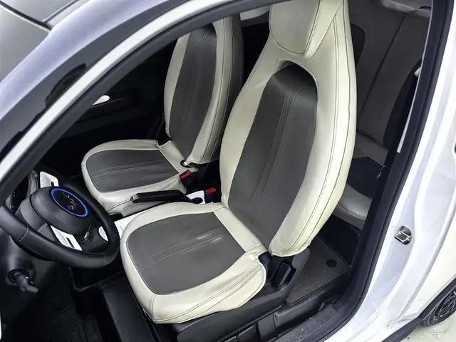 Wuling Wuling Hongguang MINIEV GAMEBOY 300km play coffee lithium iron phosphate