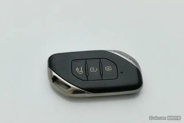Dongfeng Fengxing Popular T5 EVO 1.5TD DCT Diamond Edition