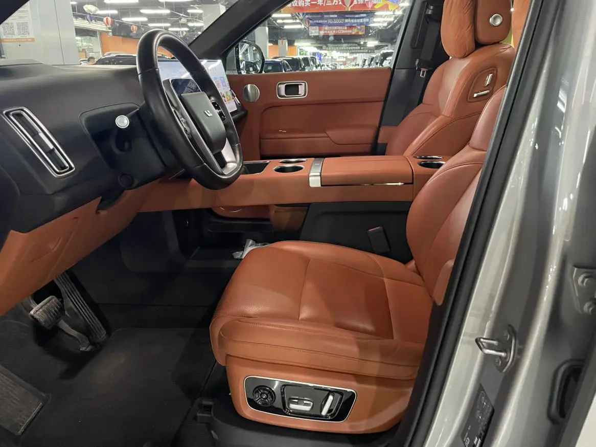 Li Auto Ideal L9 Max version
