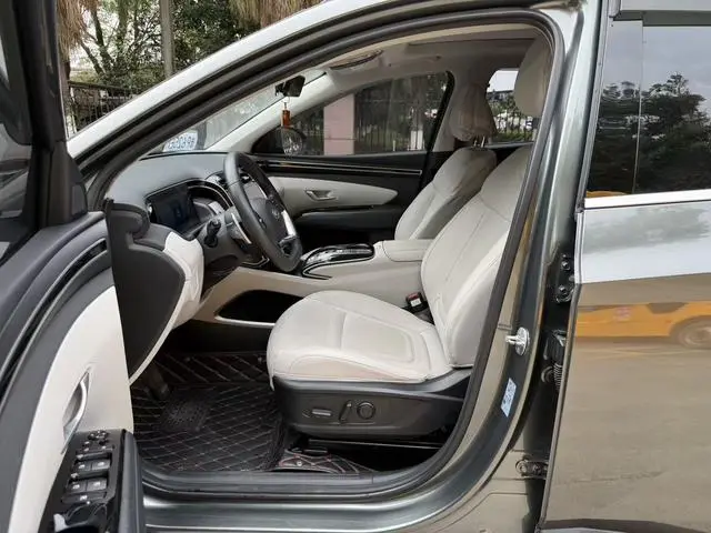 Hyundai Tucson Tucson L 1.5T TOP two-wheel drive Ultimate Edition