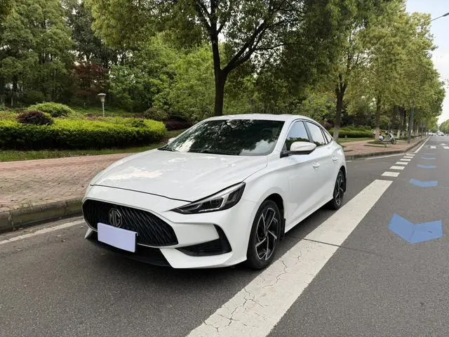 MG MG5 300TGI DCT Green Luxury Luxury Edition