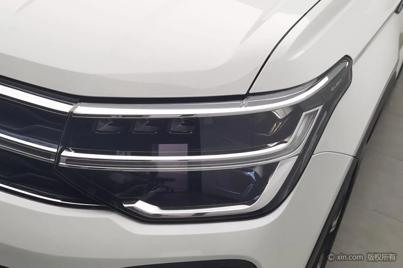 Volkswagen Tuyue 300TSI two-wheel drive full moon version