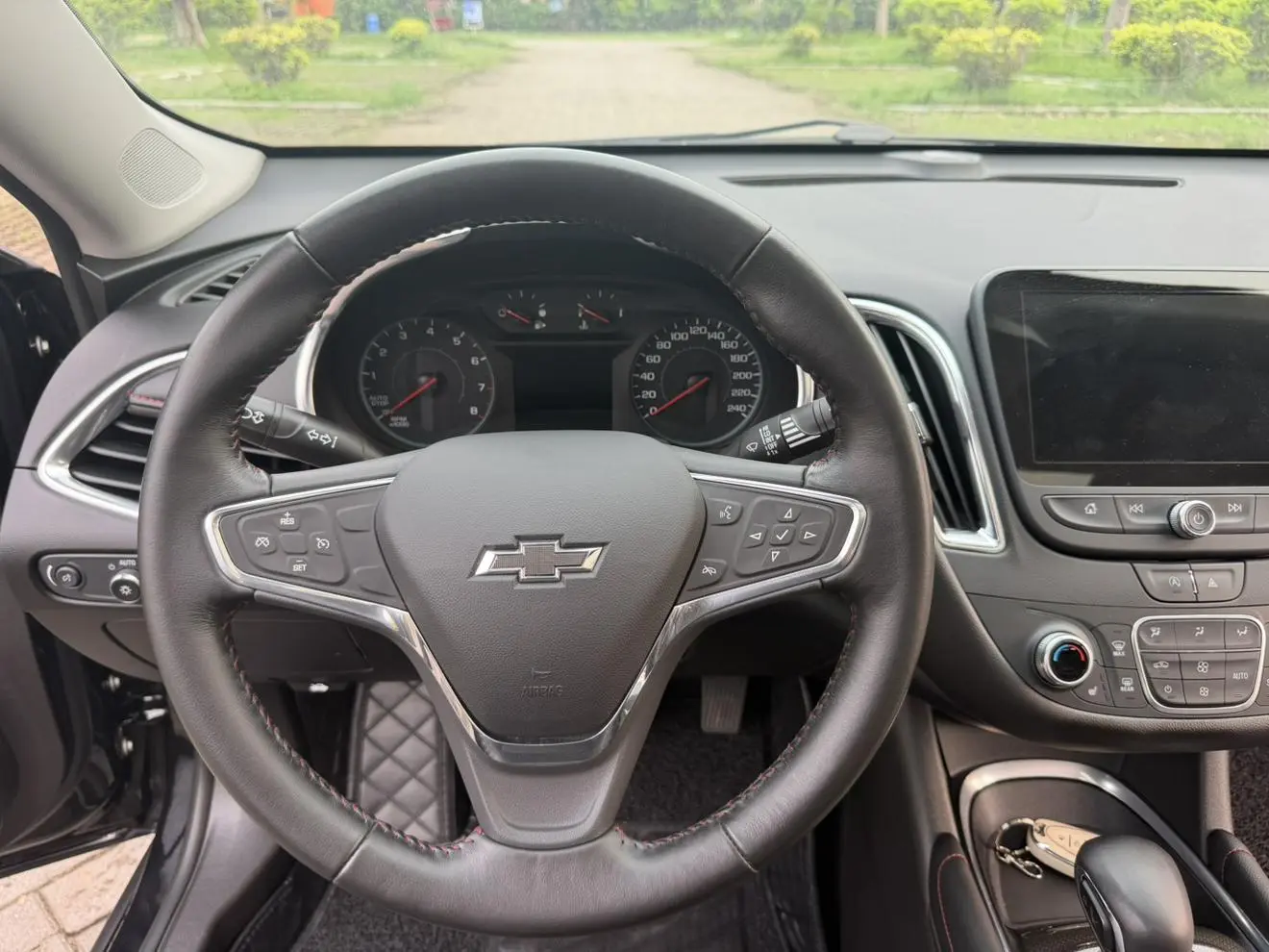 Chevrolet Mai Ruibao XL 535T automatic sharp version