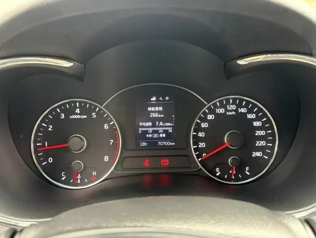 Kia Kia K3 1.6L manual GL