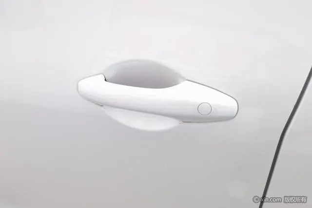 Dongfeng Fengxing Popular yachts 1.5T DCT Wave by Wave version