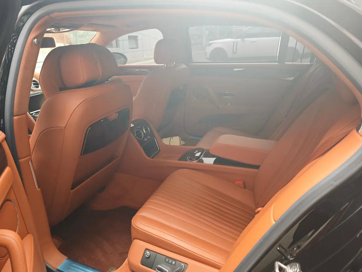 Bentley Flying 4.0T V8 Standard Edition