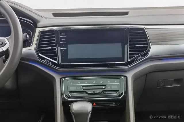 Volkswagen Weiran 380TSI Premium Edition