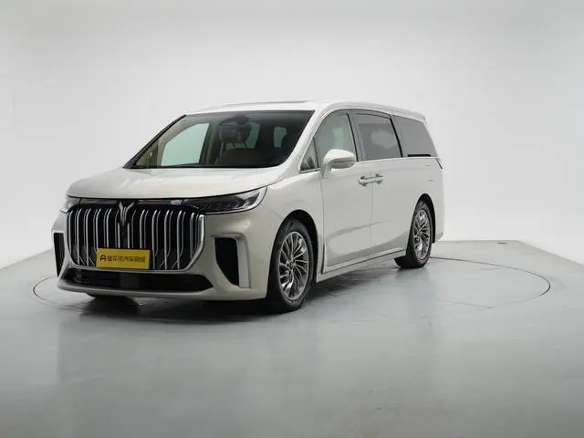 VOYAH Lantu Dreamer PHEV Low-carbon version of the dream