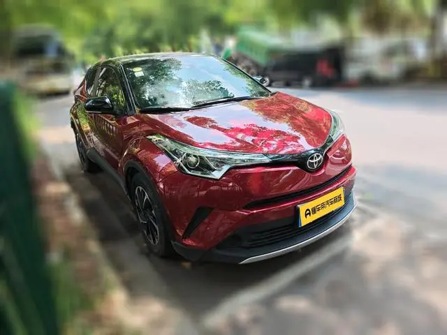 TOYOTA IZOA 2.0L Yixiang Edition