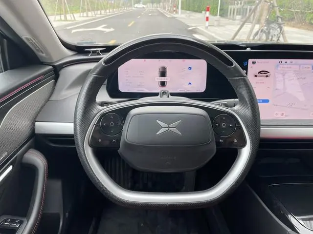 Xpeng Xiaopeng P7 670E