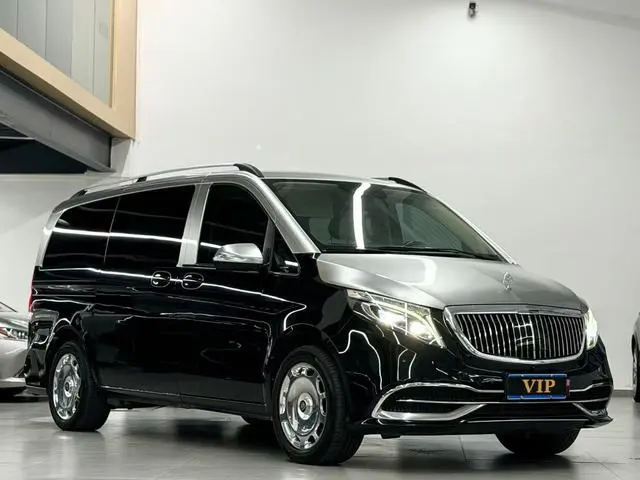 Mercedes-Benz Mercedes-Benz V-class V 260 Pilot Version Country V