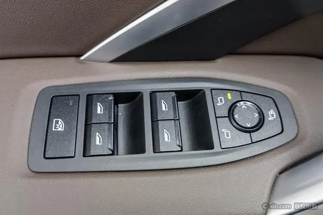 BMW BMW X1 sDrive25Li M sports suit