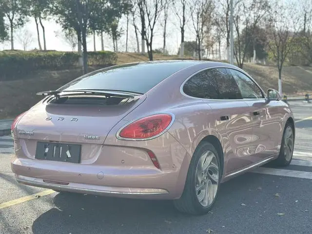 Ora Euler Lightning Cat 555km Premium Edition