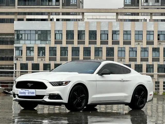 Ford Mustang 2.3T Performance Version