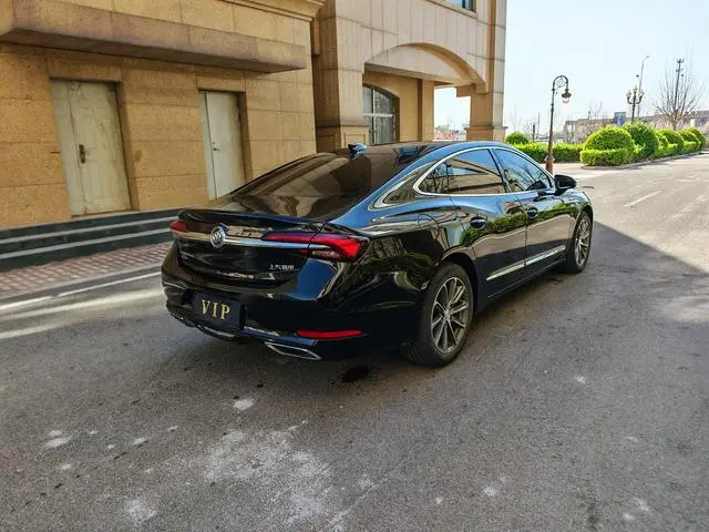 Buick Lacrosse 652T luxury