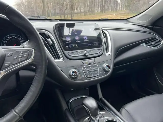 Chevrolet Mai Ruibao XL 535T automatic sharp version