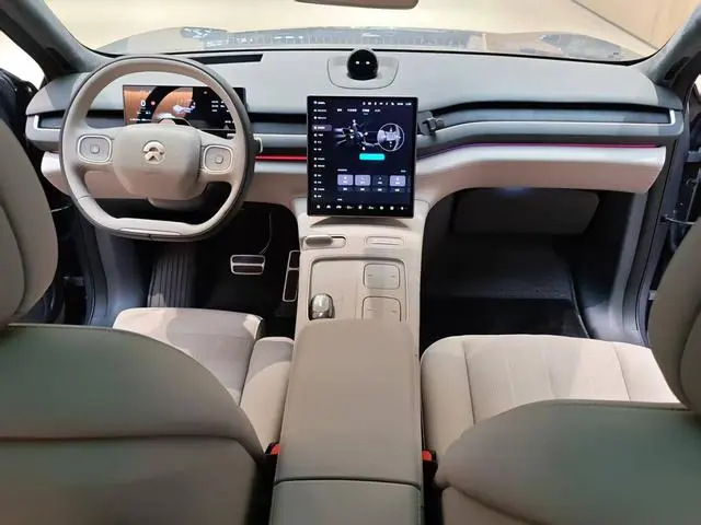 NIO NIO ES8 75kWh